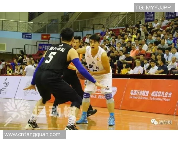 重庆篮球队个人能力引发热议球迷观点各异探讨球队未来发展